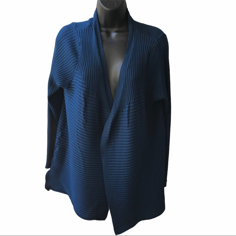 Lane Bryant Cardigan Size 14/16
